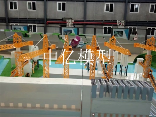 《四川德陽水利學(xué)院》壩體施工演示模型